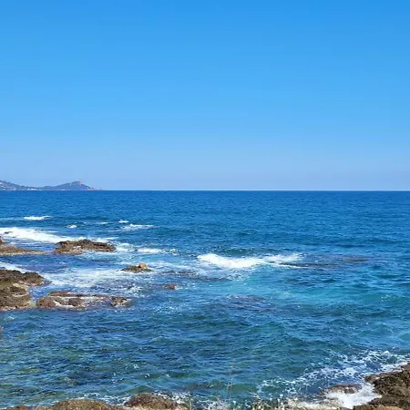 Proche Plages Fréjus
